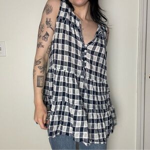 Pilcro by Anthropologie Navy and White Plaid Sleeveless Blouse Medium